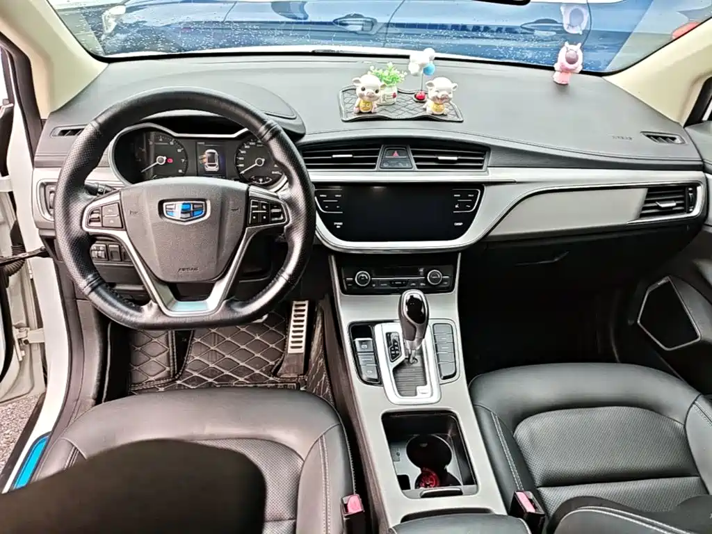 Geely Emgrand GS 2018 — фото 10