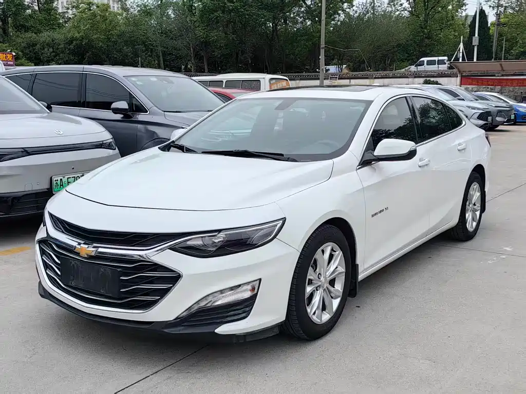 Chevrolet Malibu XL 2019 — фото 1