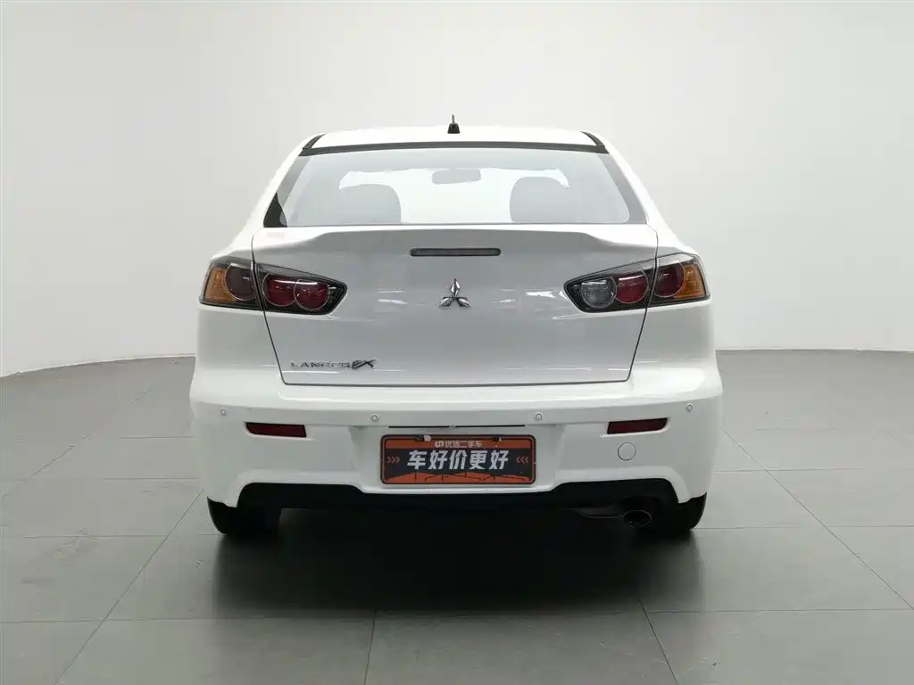 Mitsubishi Lancer EX 2014
