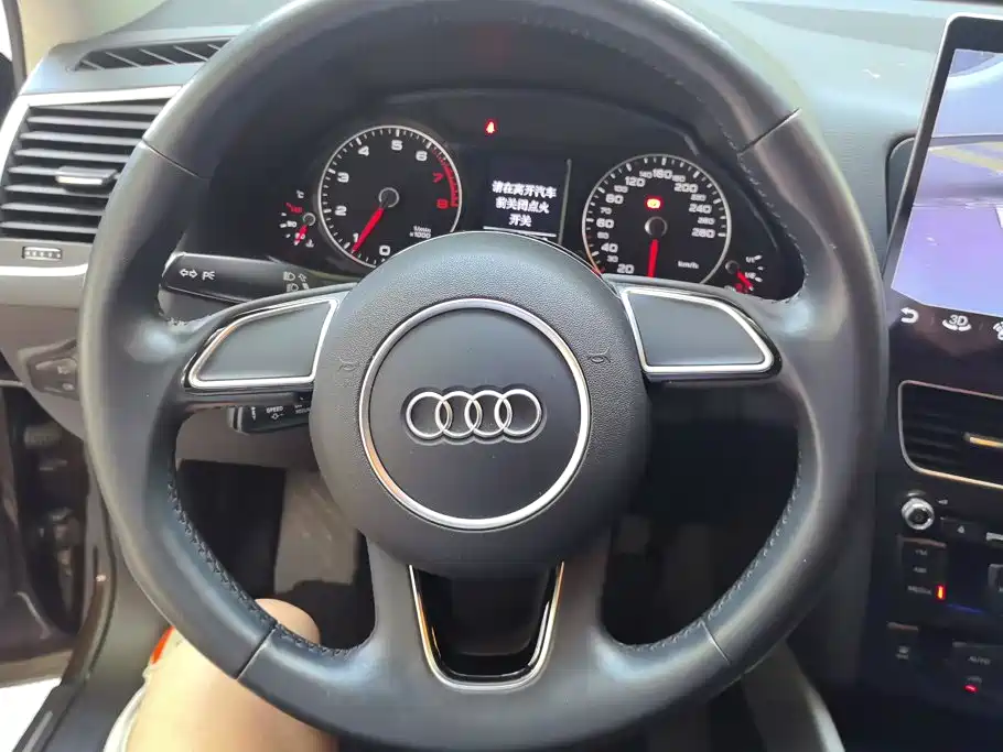 Audi Q5 2018 — фото 15