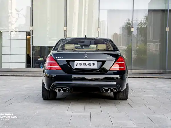 Mercedes-Benz S-Class AMG 2010