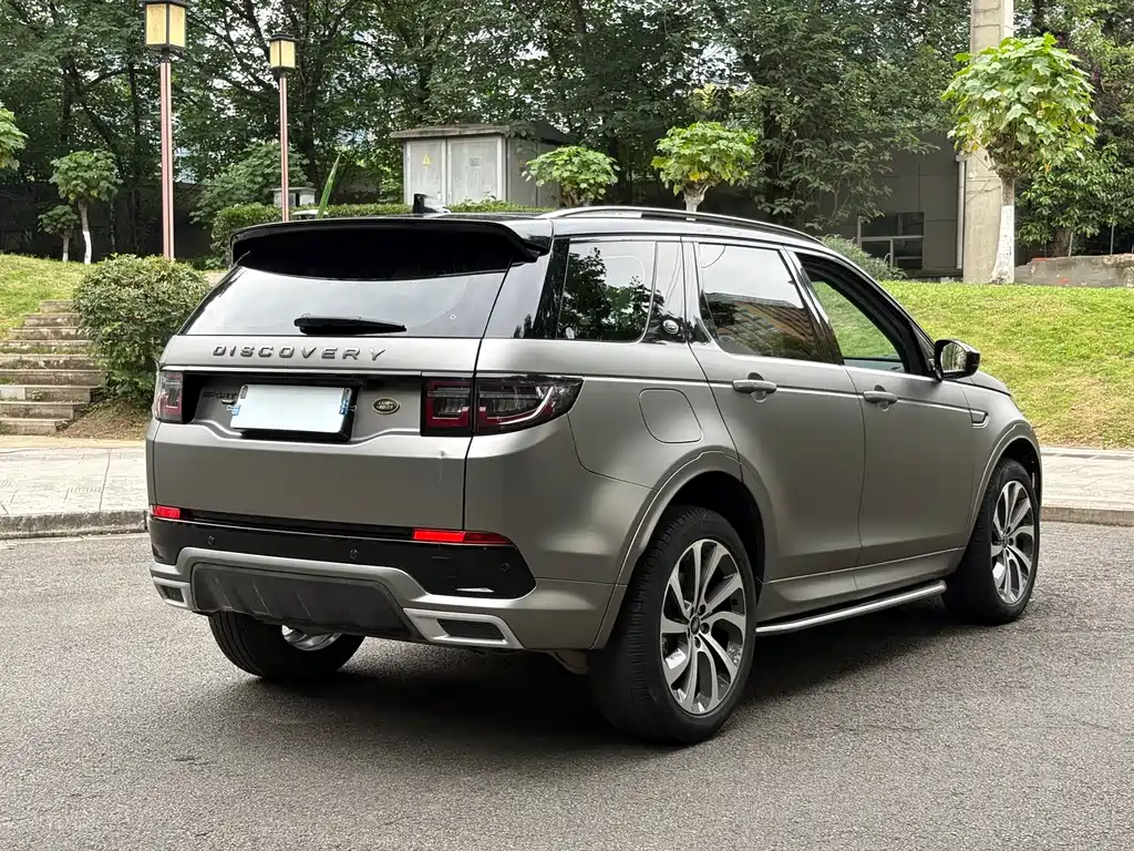 Land Rover Discovery Sport 2022 — фото 14