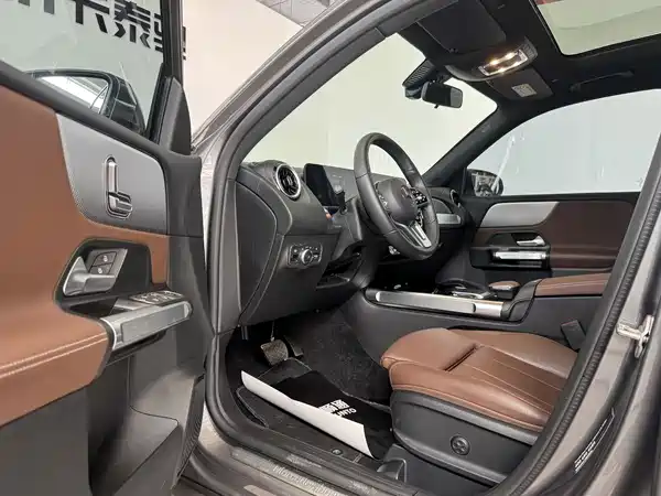 Mercedes-Benz GLB 2022