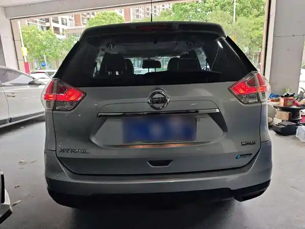 Nissan X-Trail 2016