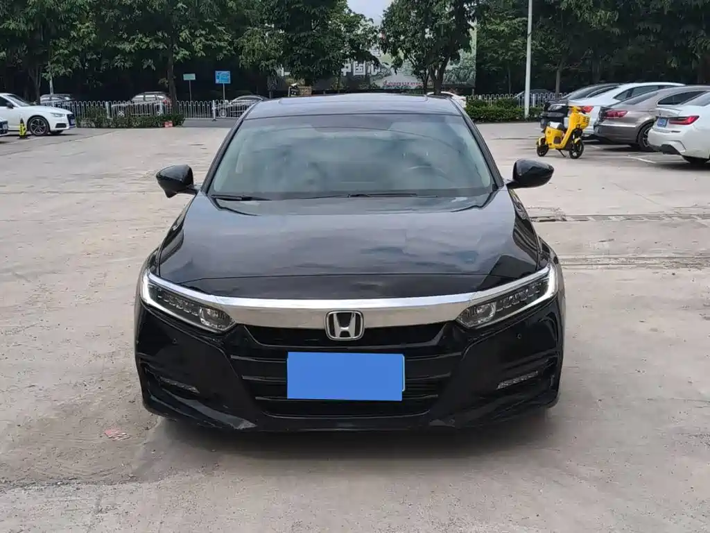 Honda Accord 2021 — фото 2