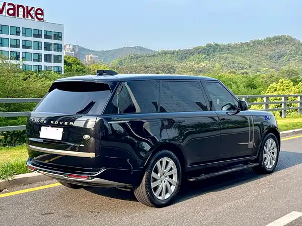 Land Rover Range Rover 2023