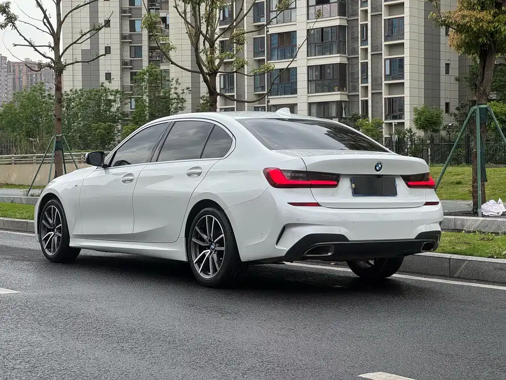 BMW 3 Series 2020 — фото 12