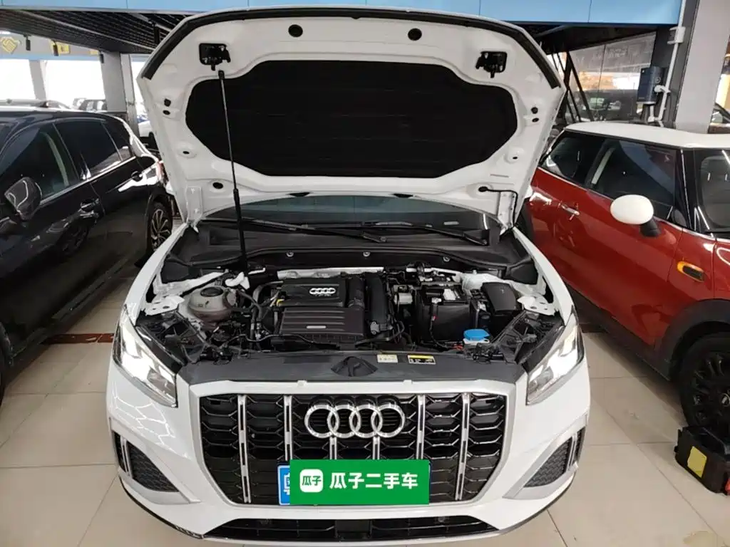 Audi Q2L 2022 — фото 20