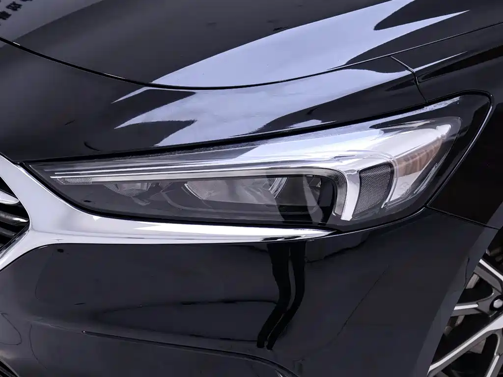 Buick LaCrosse 2020 — фото 4