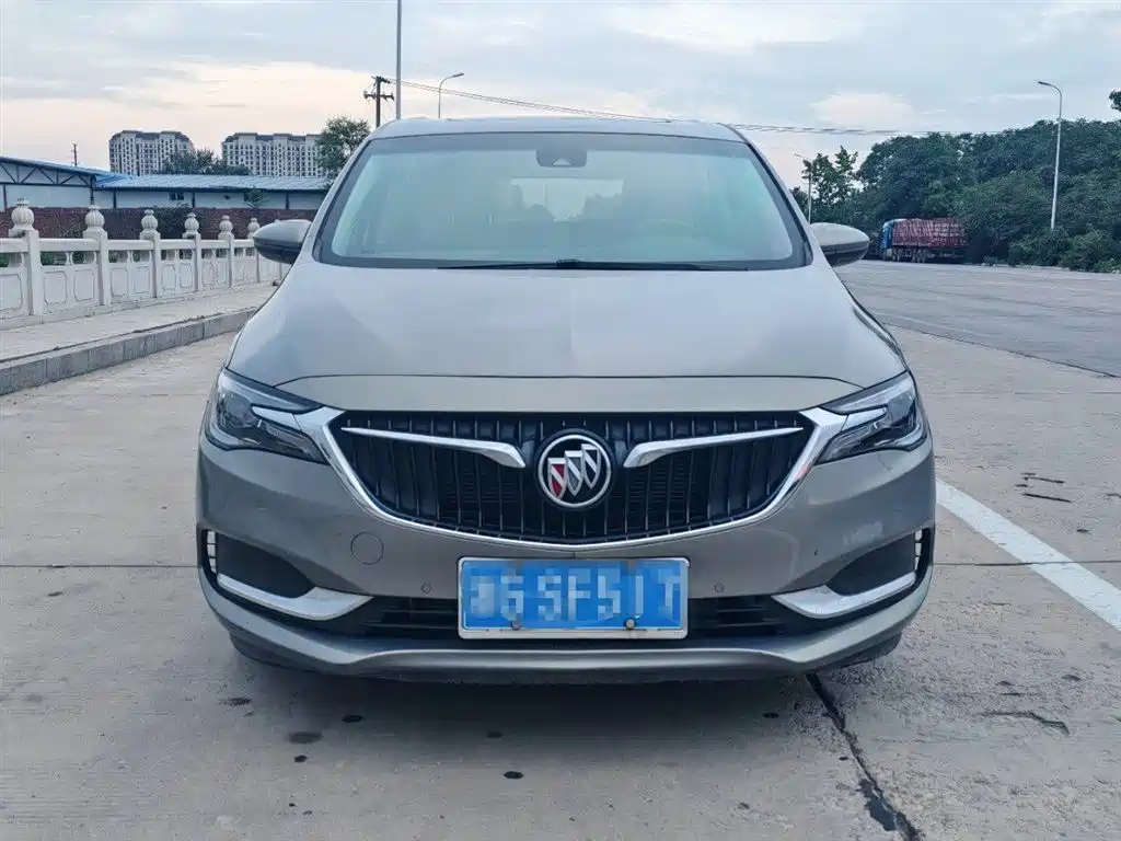 Buick GL6 2018 — фото 2