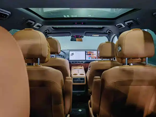Li Auto L8 2024