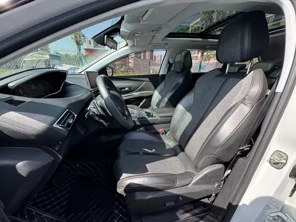 Peugeot 5008 2017