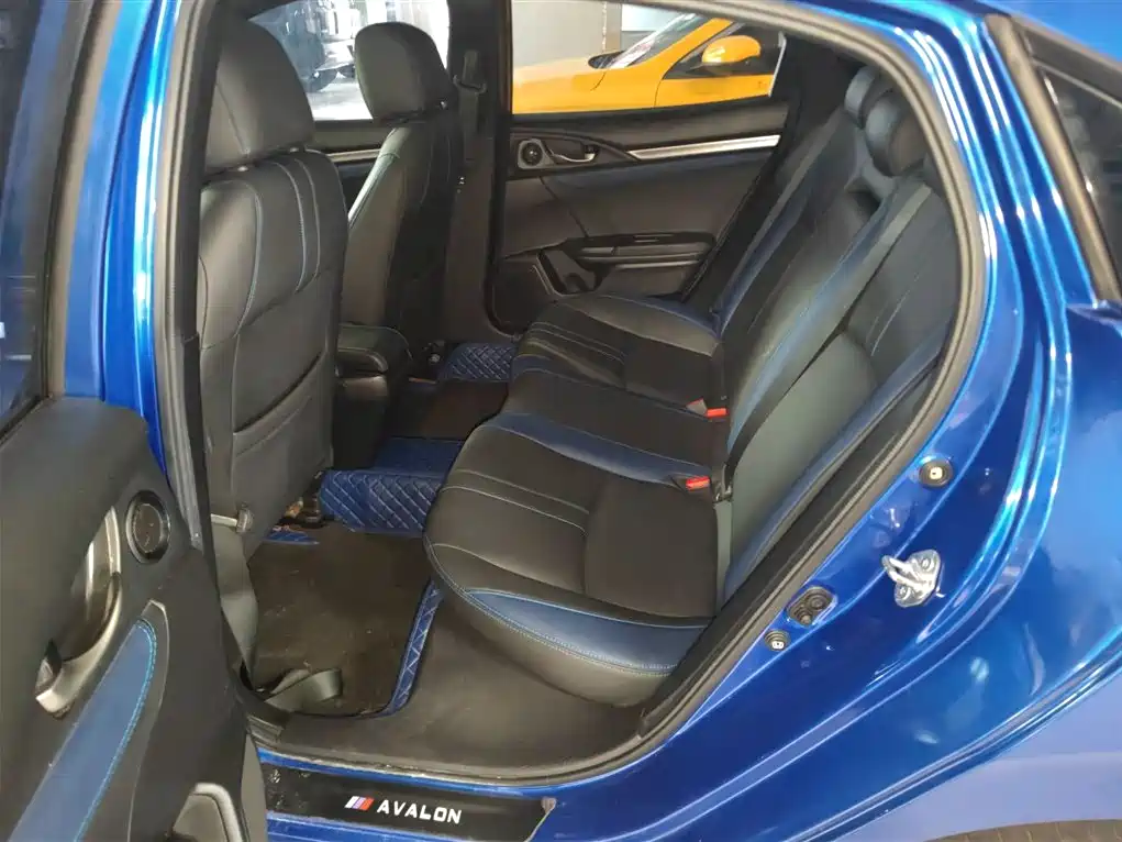 Honda Civic 2021 — фото 14
