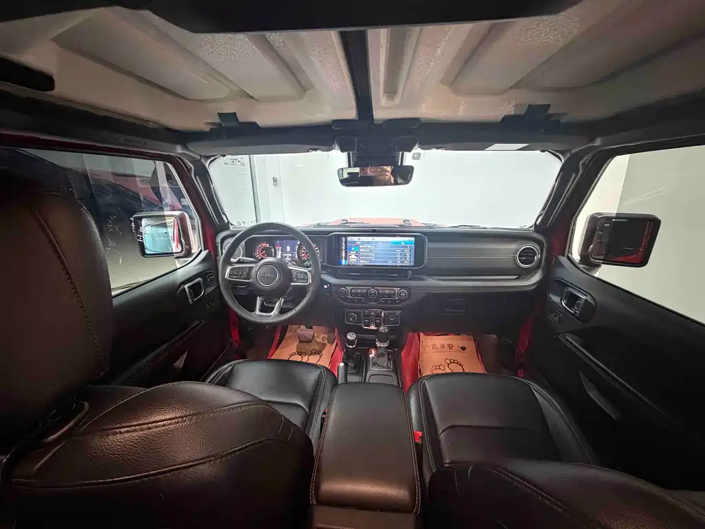 Jeep Wrangler 2024 — фото 19