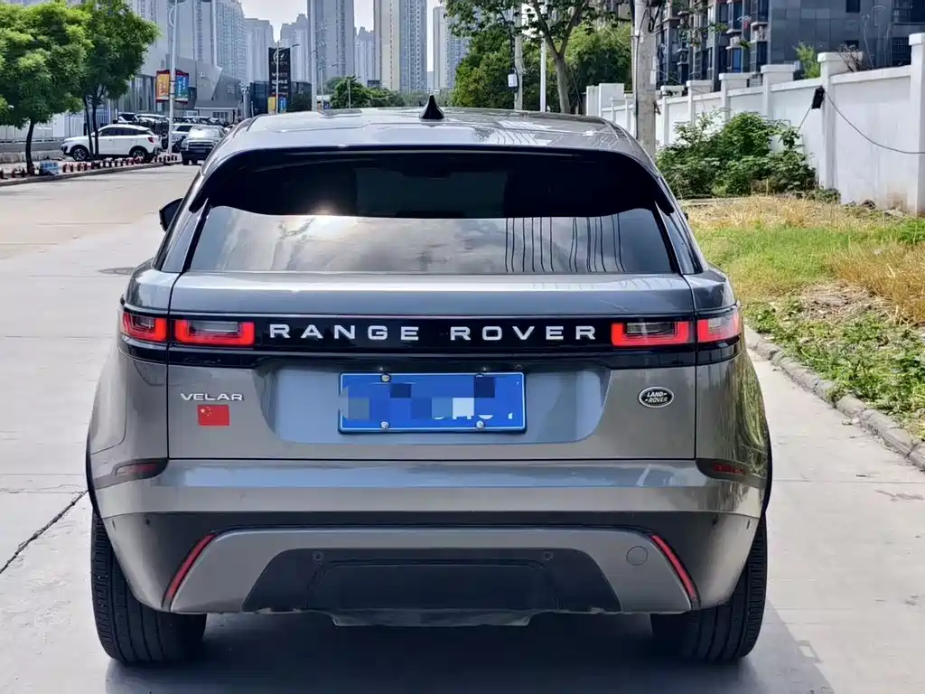 Land Rover Velar 2021 — фото 9