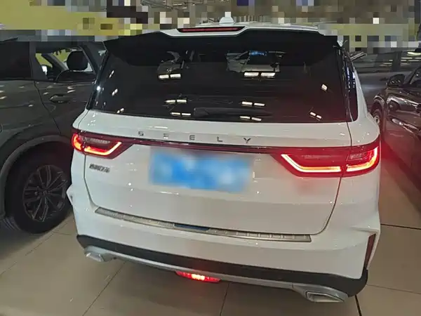 Geely Vision X6 2022