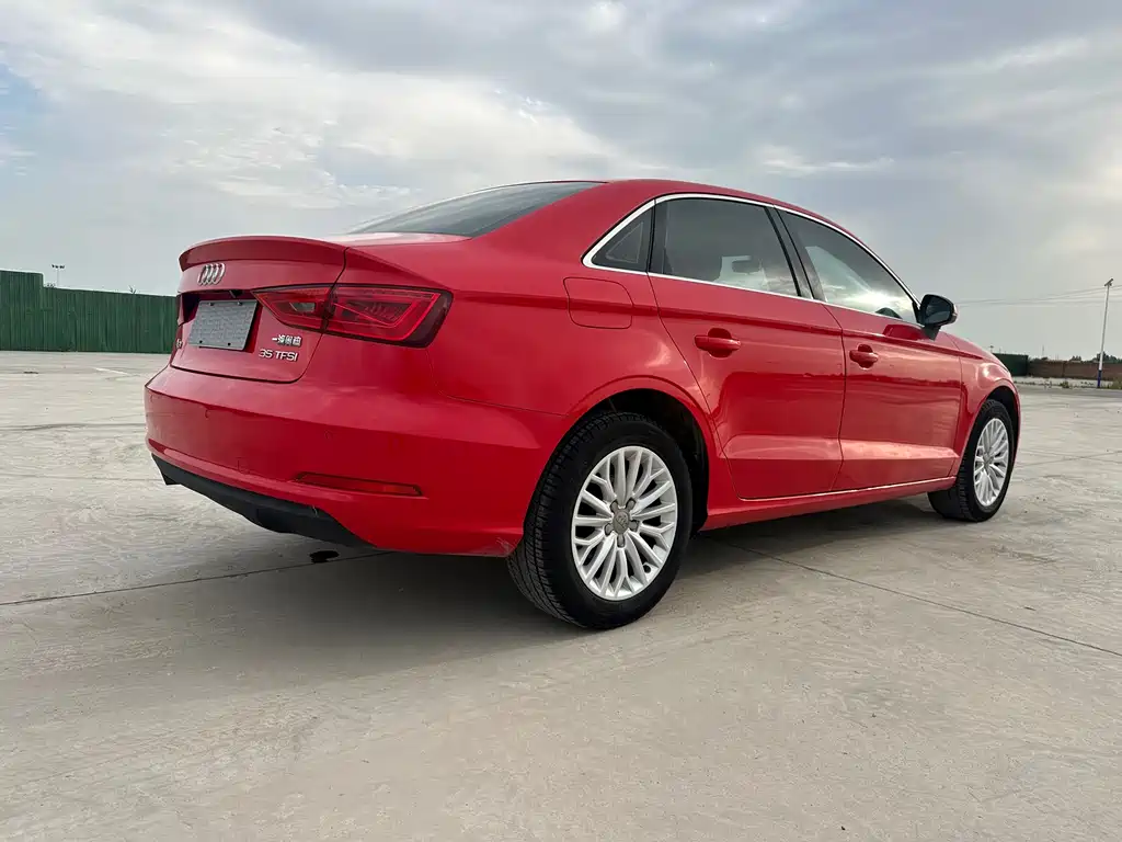 Audi A3 2016 — фото 12