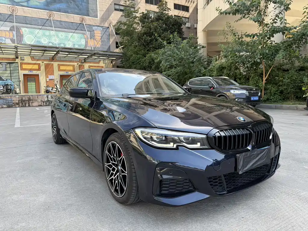 BMW 3 Series 2021
