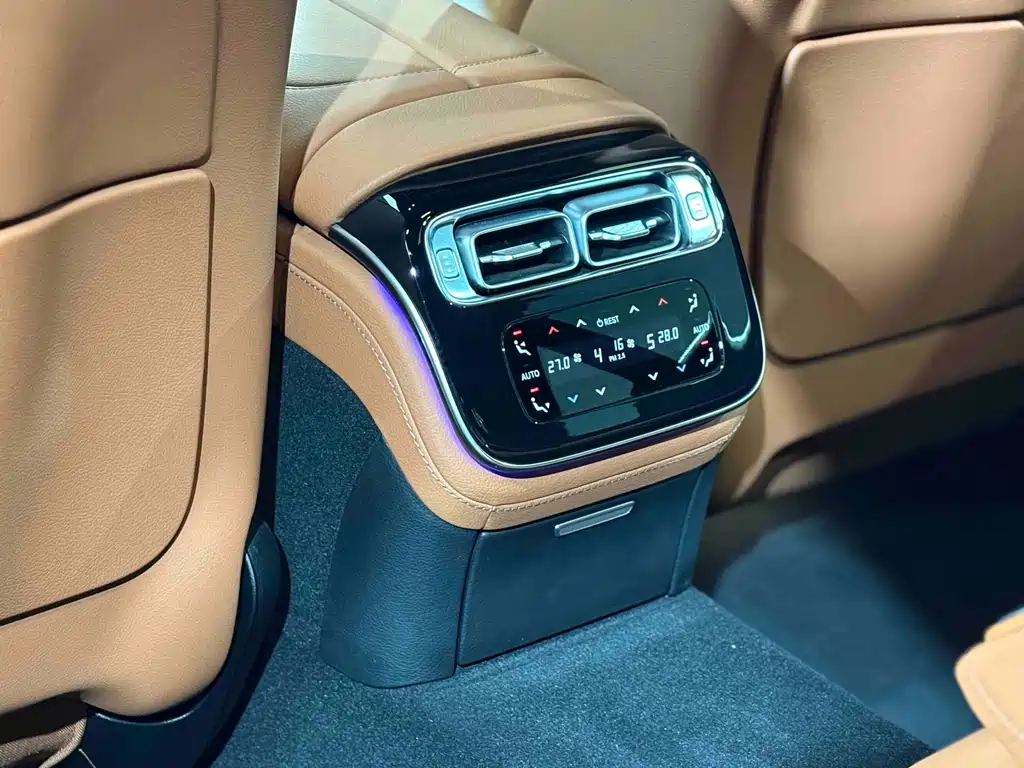 Mercedes-Benz S-Class 2023 — фото 16