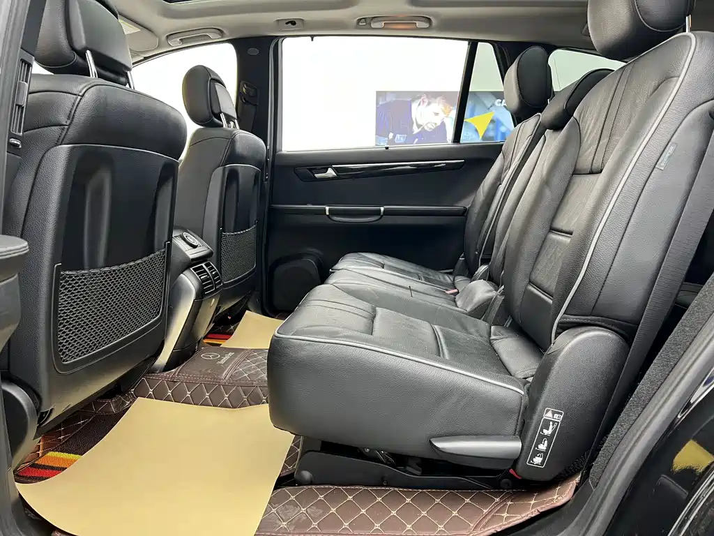Mercedes-Benz R-Class 2017 — фото 3