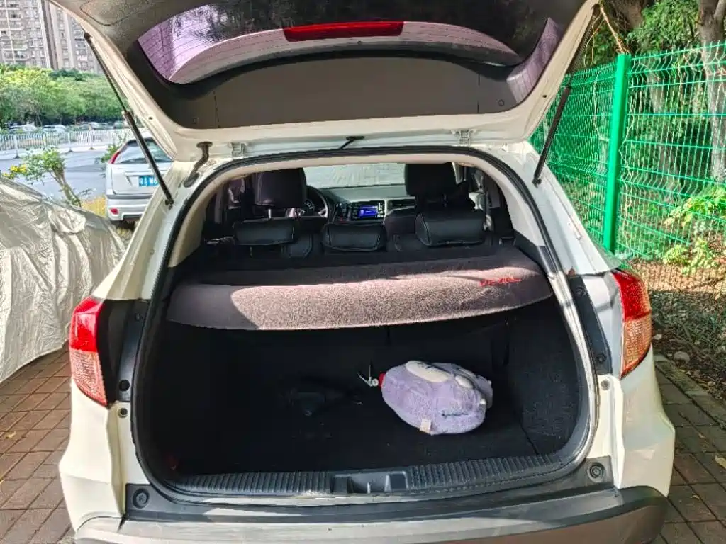 Honda Vezel 2018 — фото 10