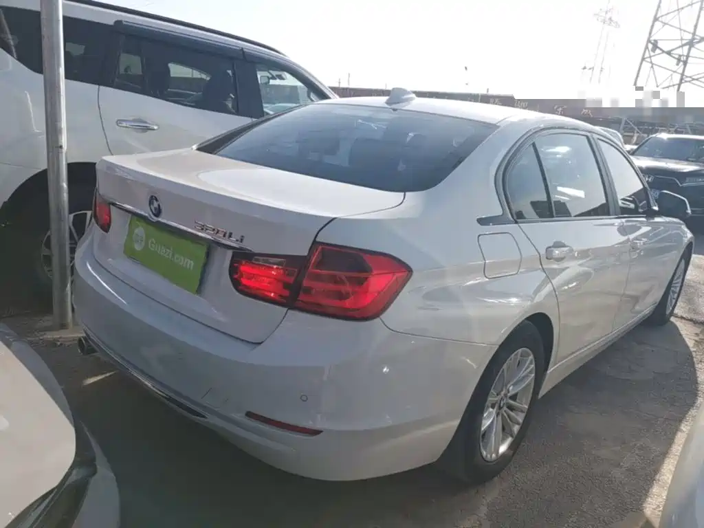BMW 3 Series 2015