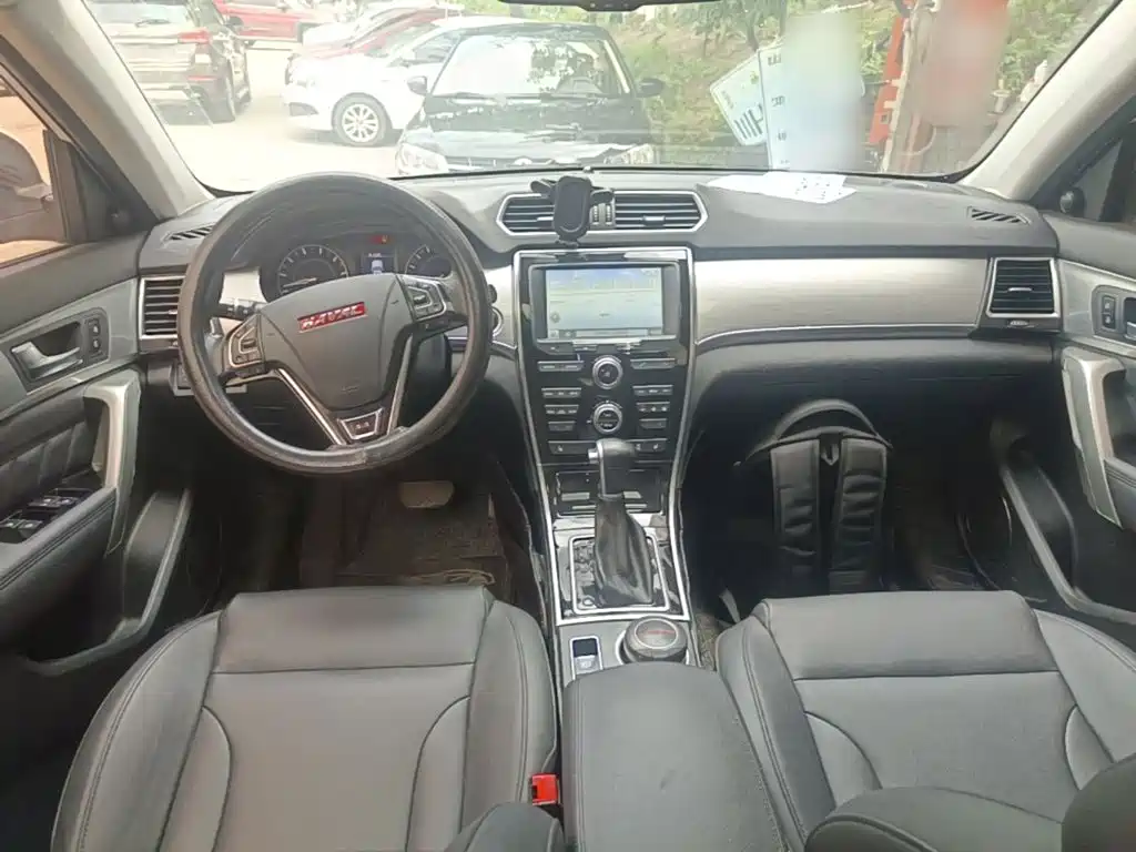 Haval H2 2015 — фото 10