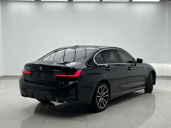 BMW 3 Series 2023