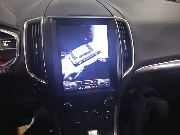 Ford Edge 2019