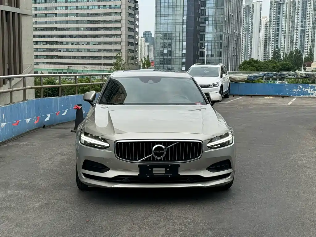 Volvo S90 2017