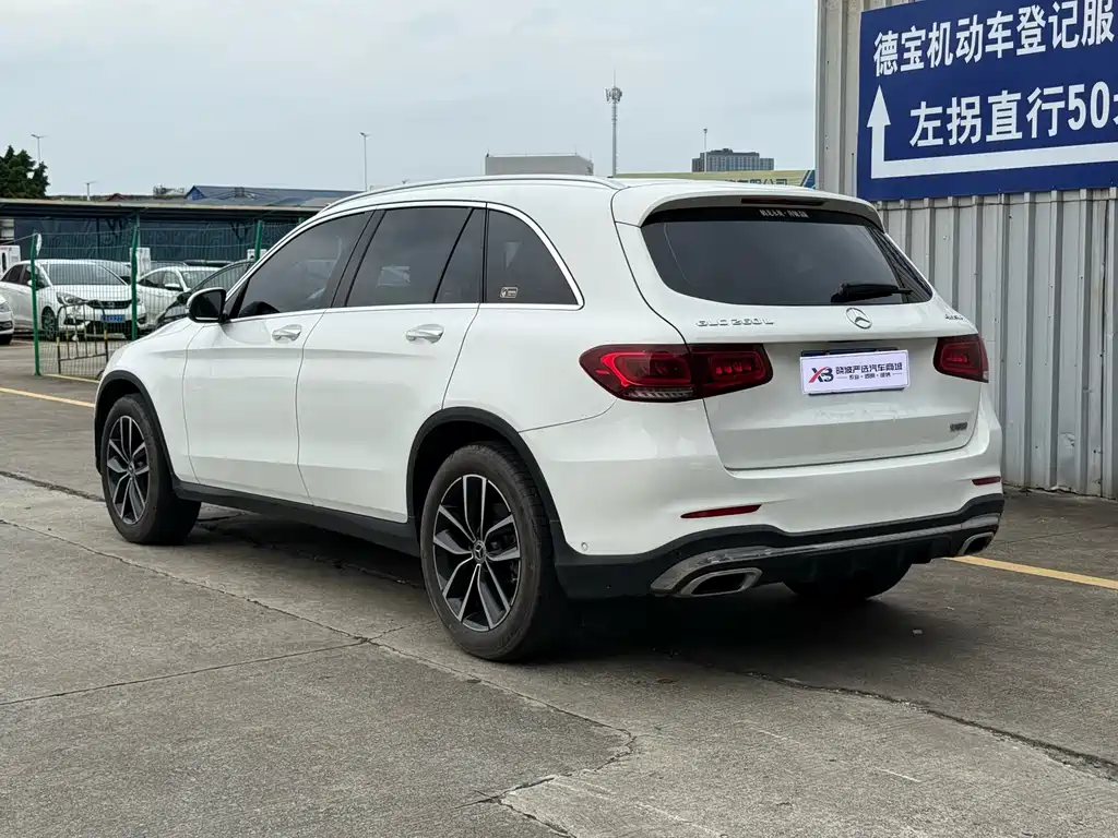 Mercedes-Benz GLC 2021