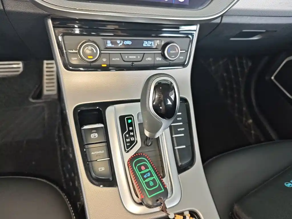 Geely Emgrand GS 2019 — фото 14