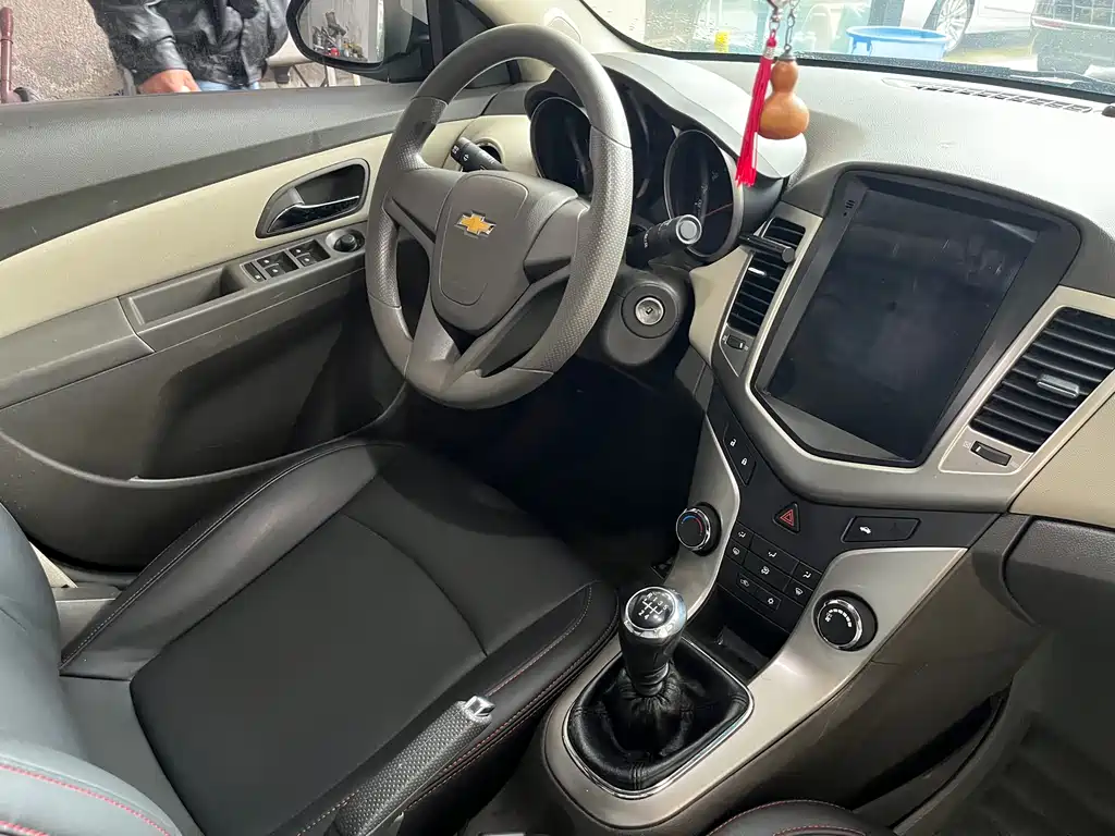 Chevrolet Cruze 2015 — фото 8