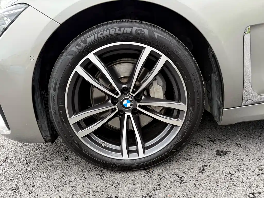 BMW 7 Series 2020 — фото 11