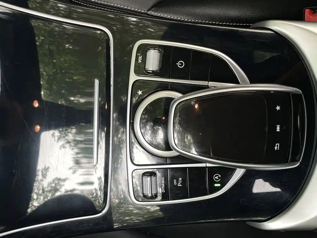 Mercedes-Benz C-Class 2017 — фото 20