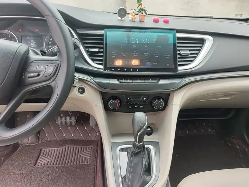 Buick Excelle 2016 — фото 13