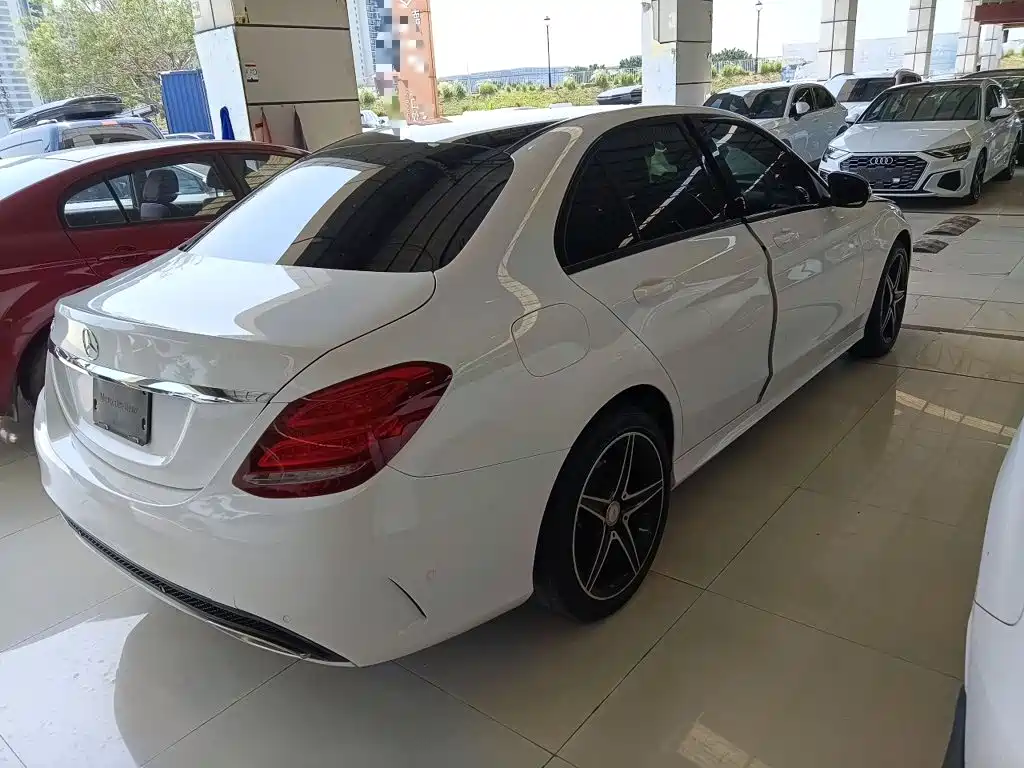 Mercedes-Benz C-Class 2015
