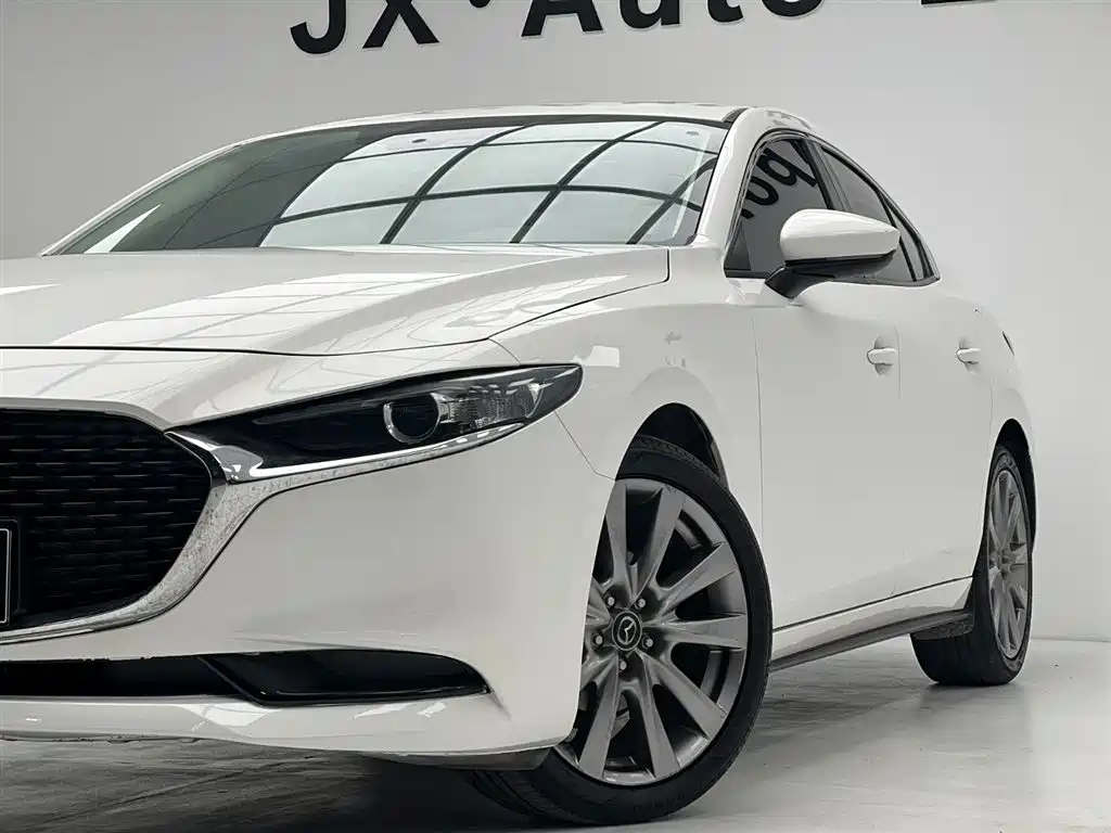 Mazda 3 Axela 2021