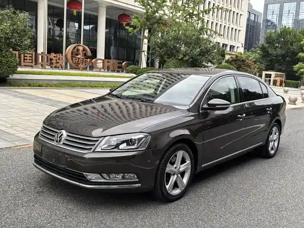 Volkswagen Magotan 2015