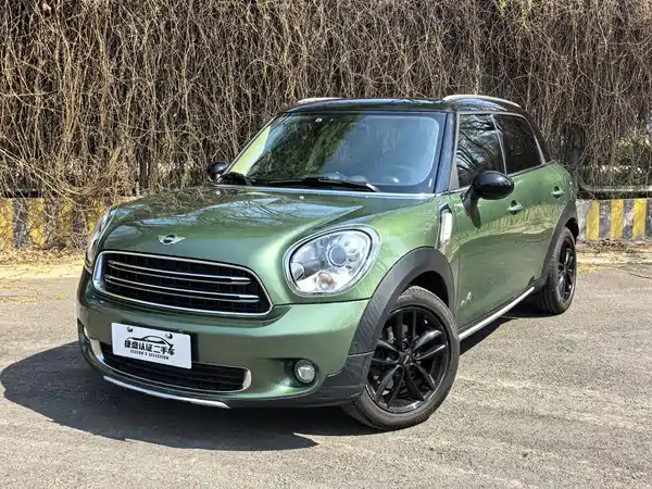 MINI Countryman 2013