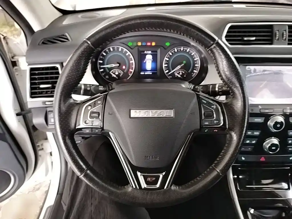 Haval H2 2016 — фото 11