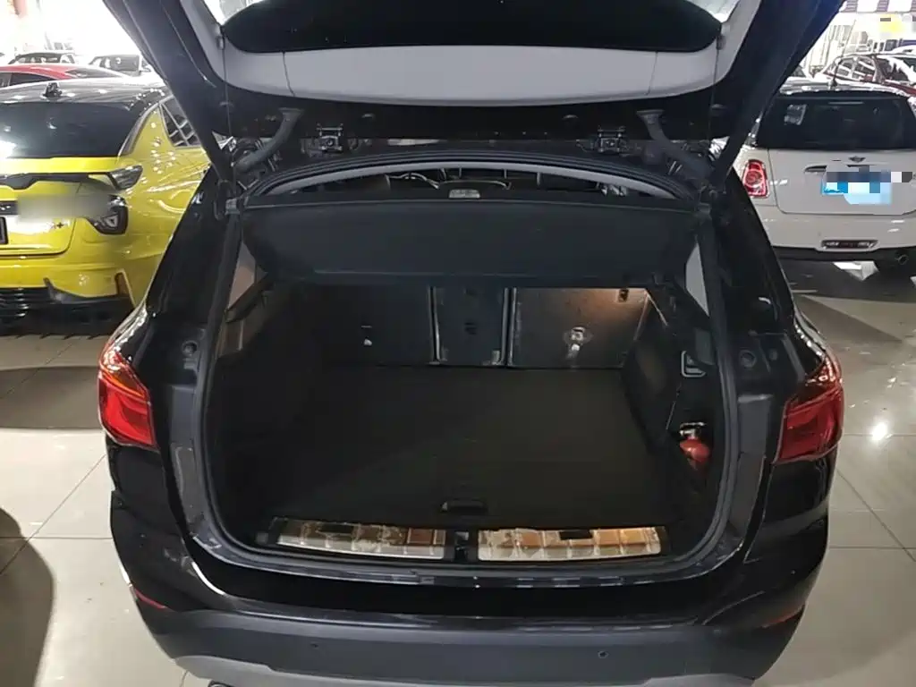 BMW X1 2018 — фото 19