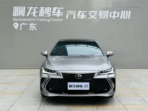 Toyota Avalon 2023