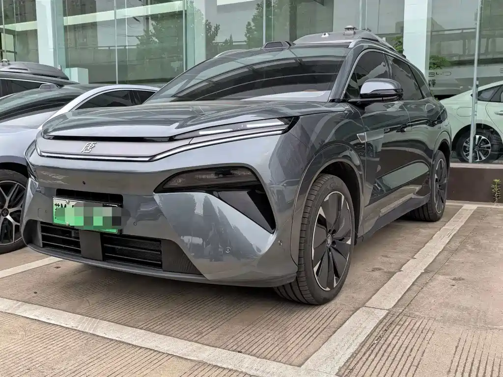 BYD Tang L 2025 — фото 1