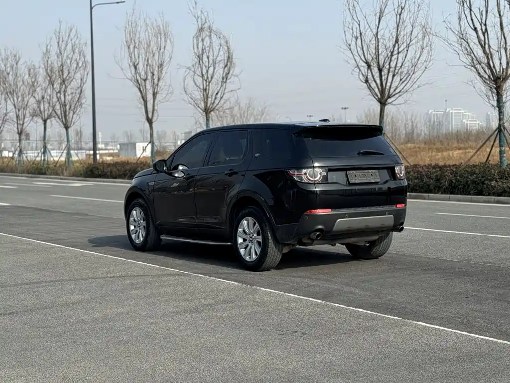 Land Rover Discovery Sport 2016