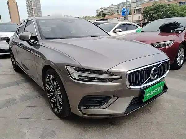 Volvo S60 2019