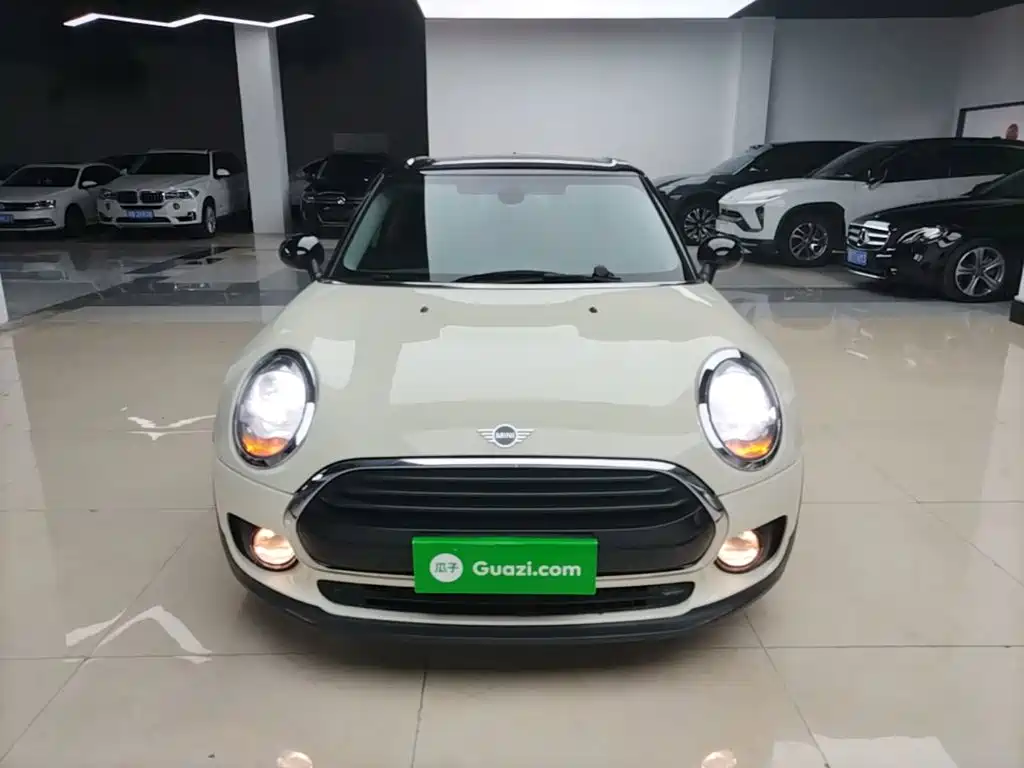 MINI Clubman 2018 — фото 3