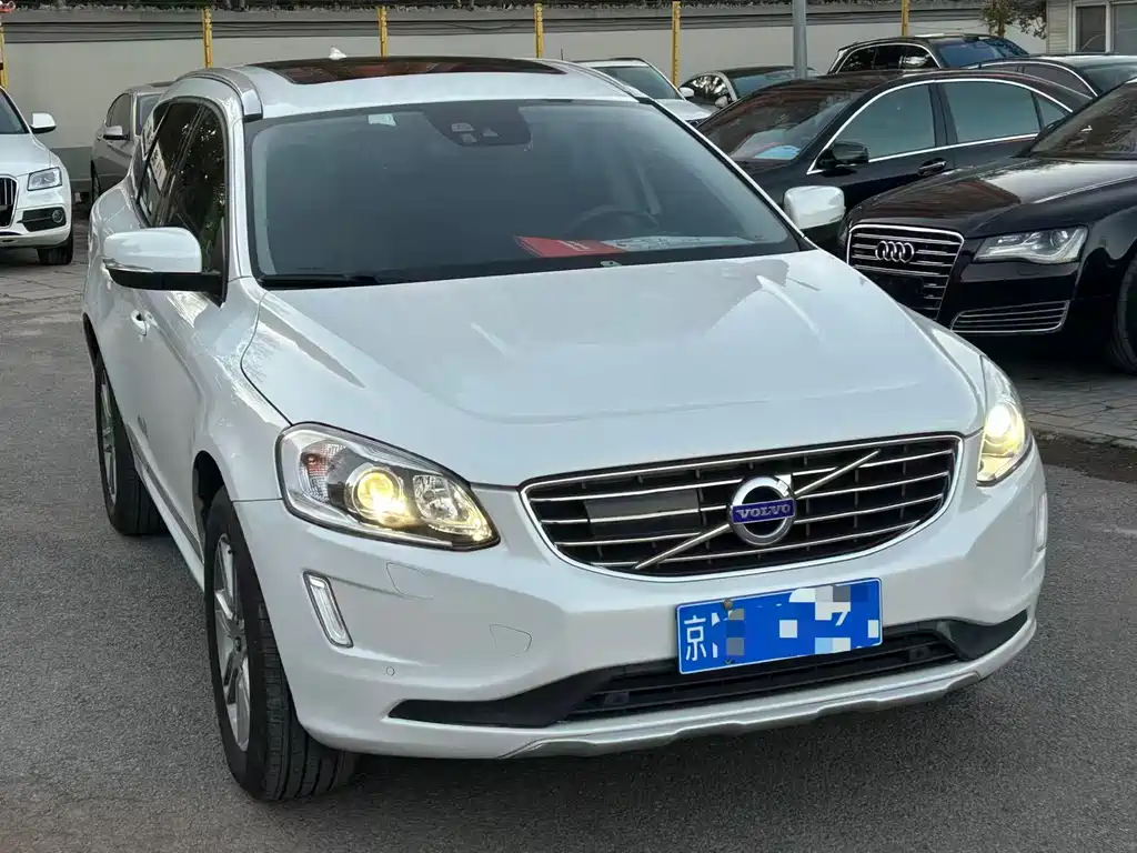 Volvo XC60 2016 — фото 2