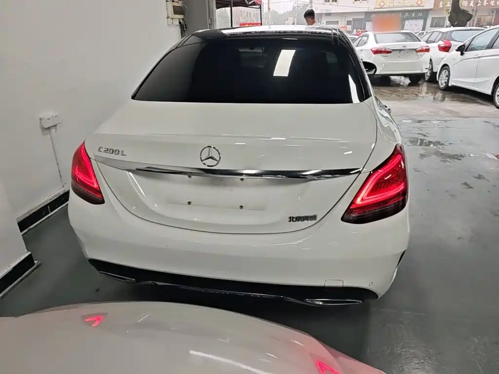 Mercedes-Benz C-Class 2020