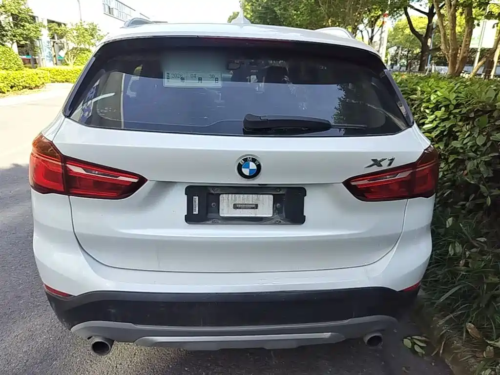 BMW X1 2016 — фото 6